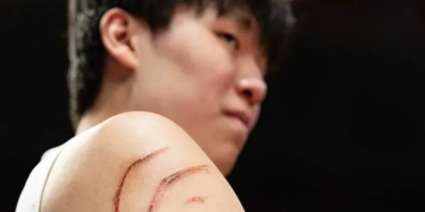 MK体育官方网站-场均接近两双！杨瀚森还有机会，能打NBA全明星