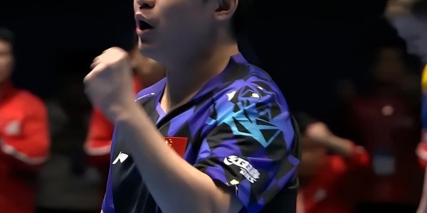 MK体育-恭喜！国乒21岁王牌复苏轰3-0：霸气握拳庆祝，王皓等到他觉醒